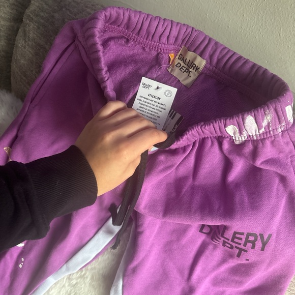 brand new gallery dept sweatpants never worn - Picture 2 of 4